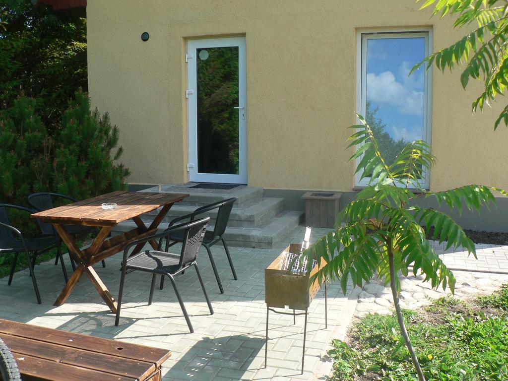 Guest House Podnieki ベンツピルス エクステリア 写真
