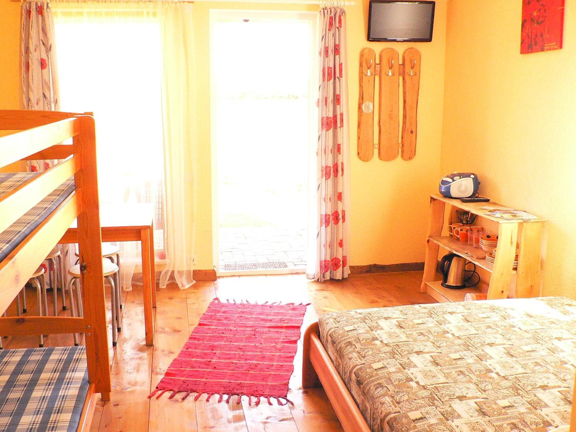 Guest House Podnieki ベンツピルス エクステリア 写真